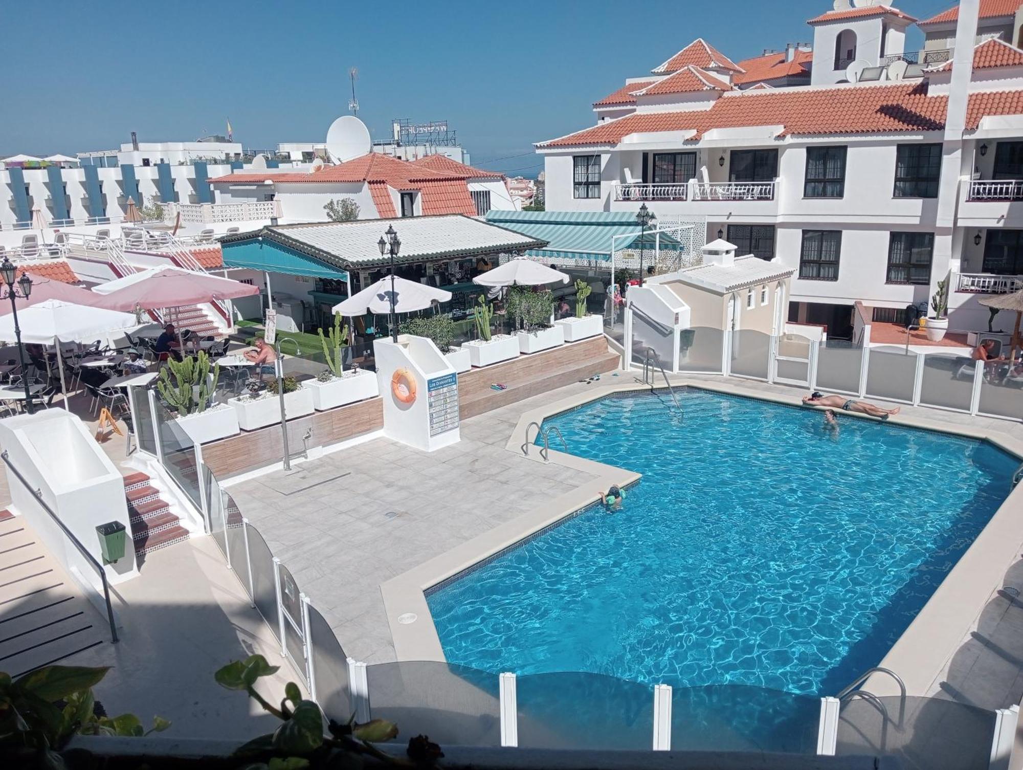Greatly Located Apartment With Heated Pool, Los Cristianos Los Cristianos  Extérieur photo
